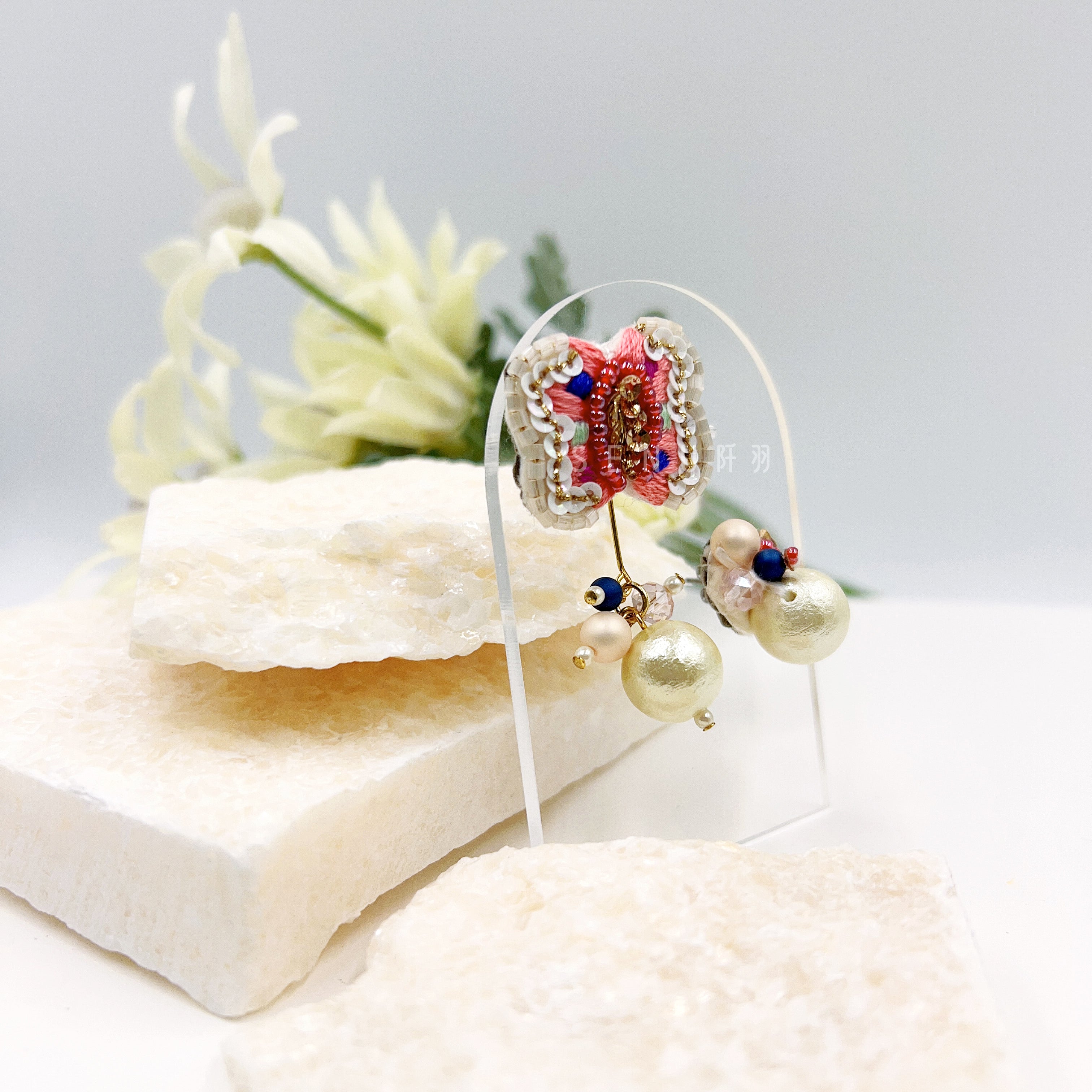 【日本手藝師|日本手作飾物|刺繡|耳飾|耳環】 蝴蝶結兩用珍珠刺繡耳環