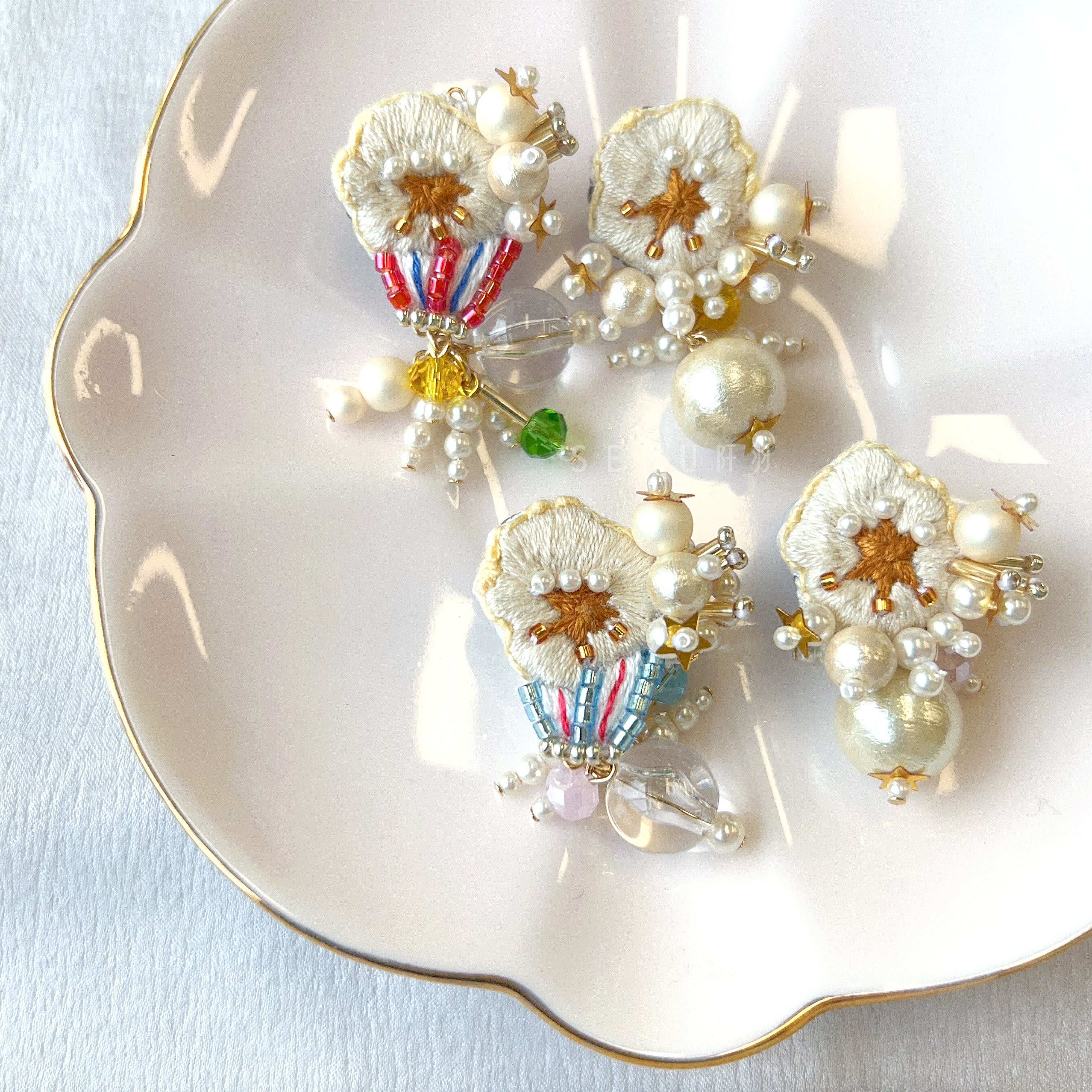 【日本手藝師|日本手作飾物|刺繡|耳飾|耳環】 爆米花釘珠刺繡耳環