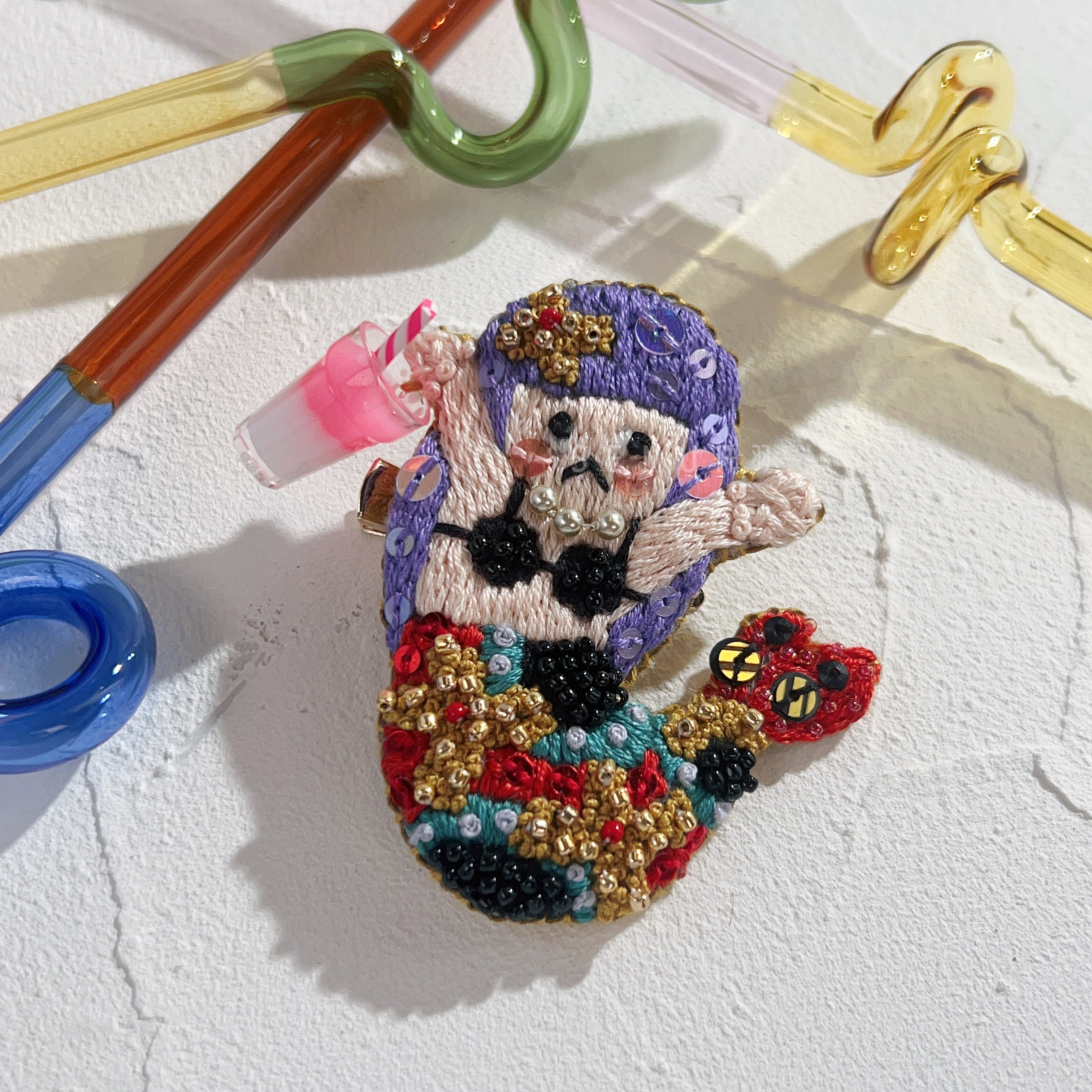 【日本設計師|日本手作飾物|刺繡|髮夾/胸針|兩用】 草間彌生風美人魚兩用髮夾胸針 III