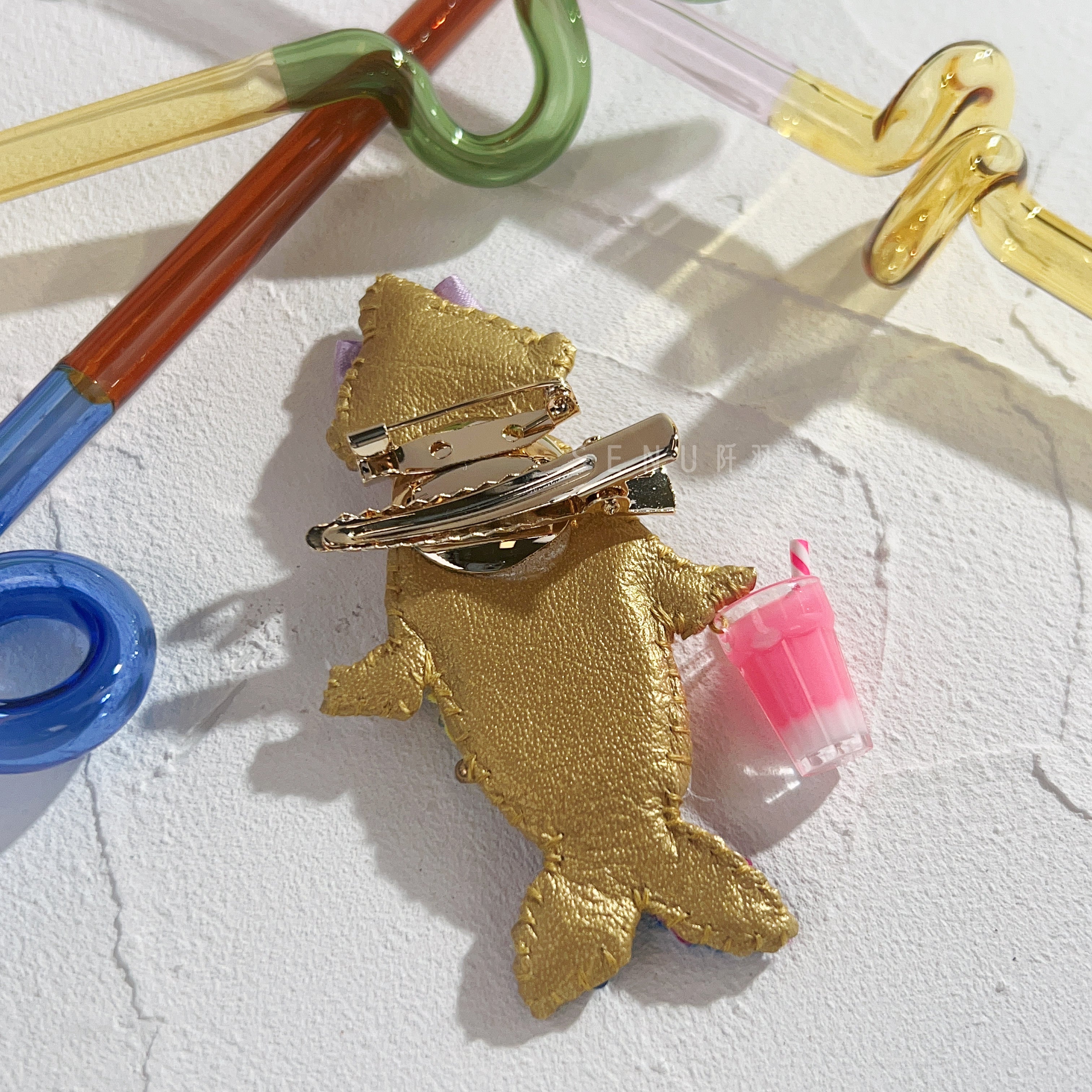 【日本設計師|日本手作飾物|刺繡|髮夾/胸針|兩用】 草間彌生風美人魚兩用髮夾胸針 IV