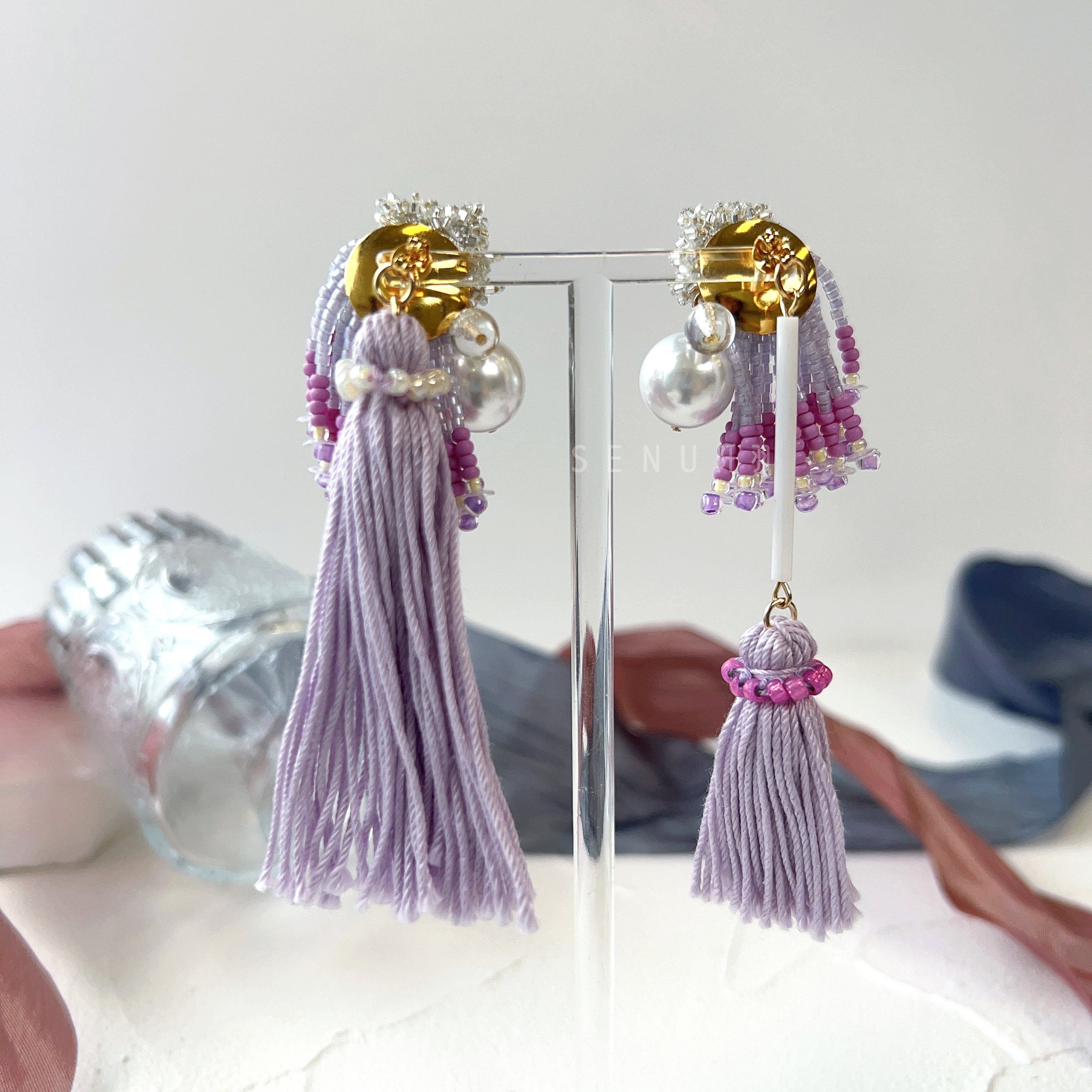 【日本設計師|日本手作飾物|刺繡|耳飾|耳環】 流星流蘇刺繡串珠耳環