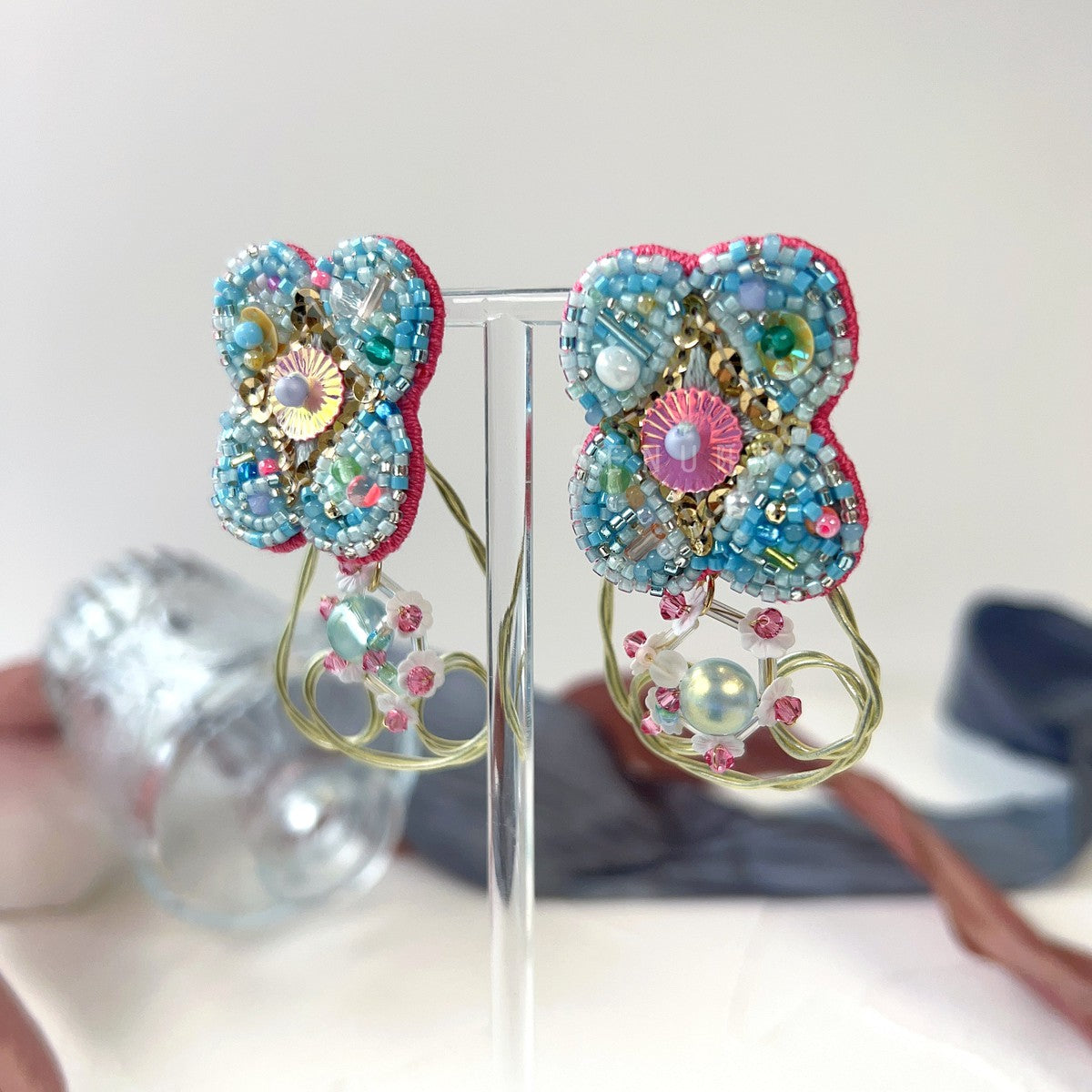 【日本設計師|日本手作飾物|刺繡|耳飾|耳環】 花花刺繡串珠手工耳環