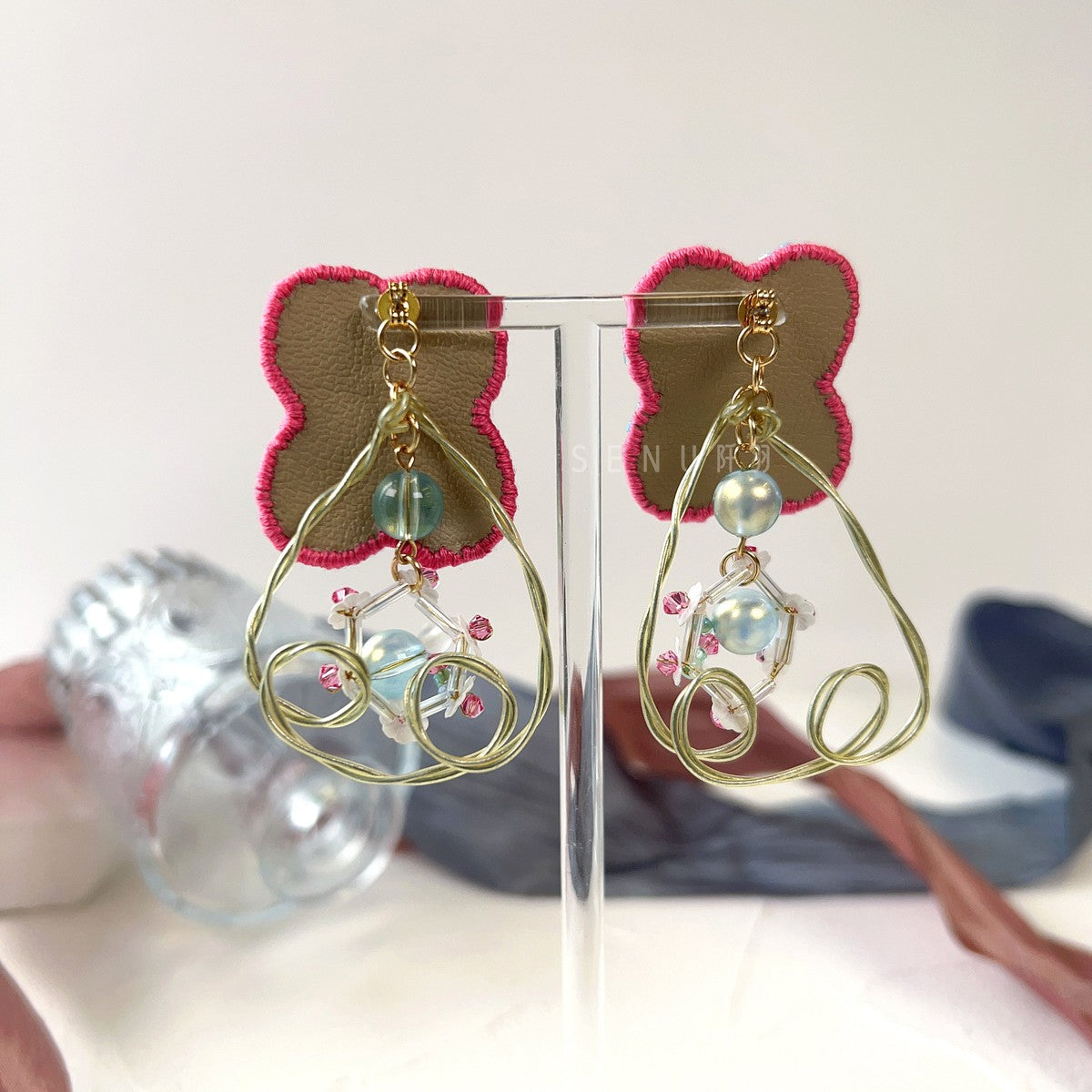 【日本設計師|日本手作飾物|刺繡|耳飾|耳環】 花花刺繡串珠手工耳環