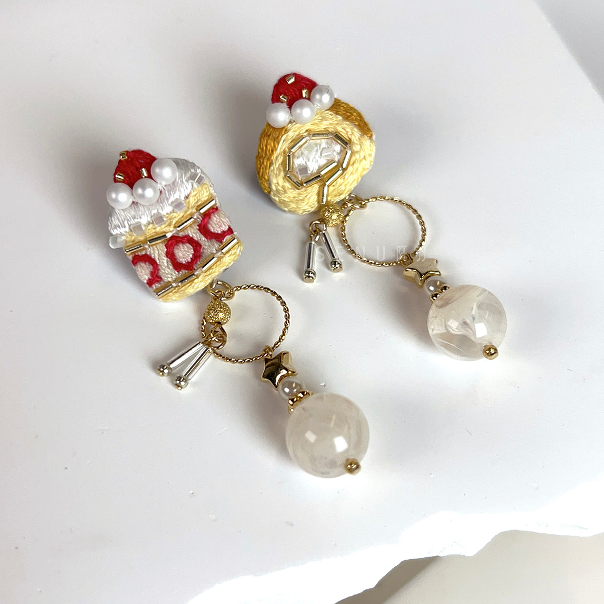 【日本手藝師|日本手作飾物|刺繡|耳飾|耳環】 蛋糕釘珠刺繡耳環