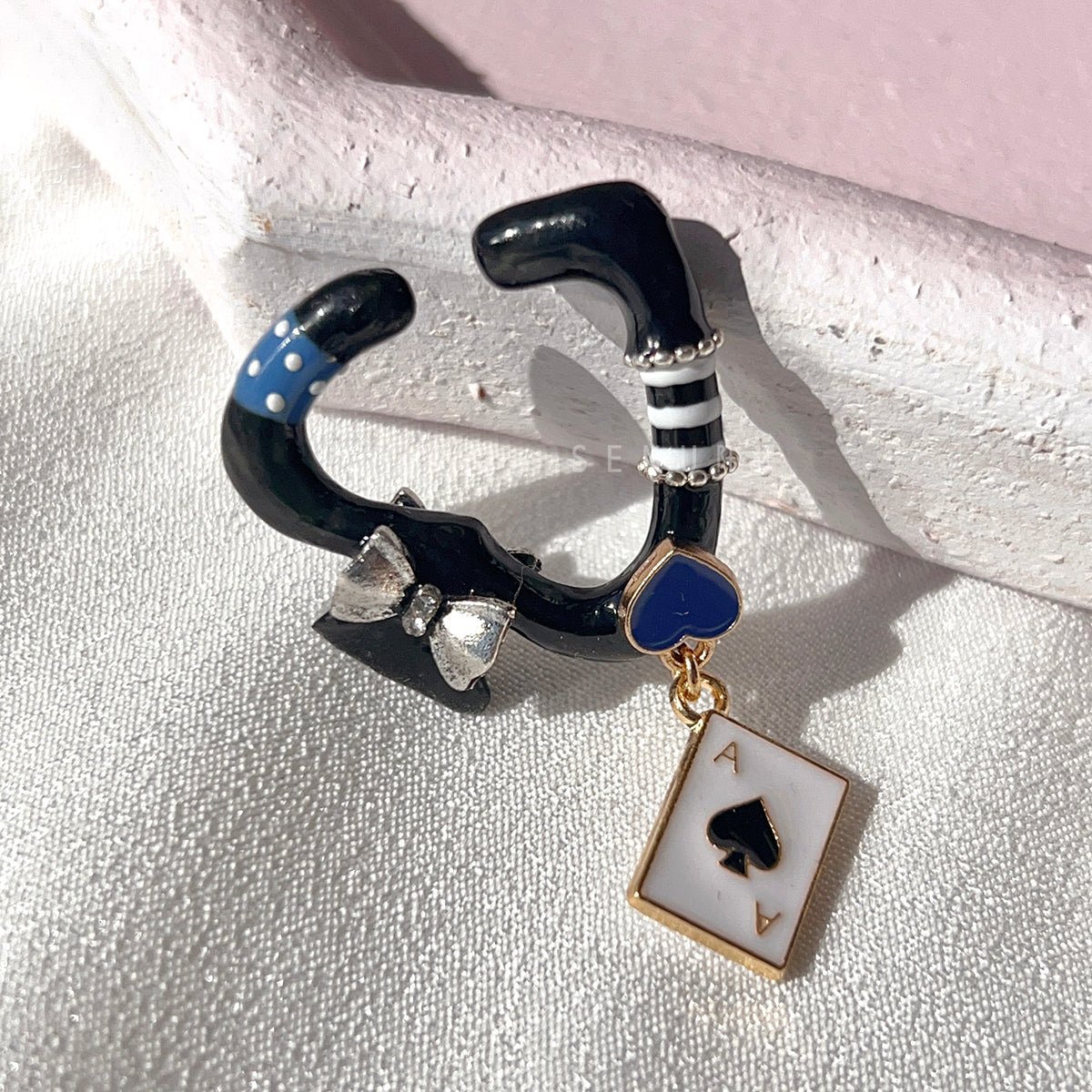 [Japanese Designer｜Japanese Handmade Accessories｜Resin｜Earrings｜Ear Cuffs] Sunflower hanging playing cards hand-painted ear cuffs