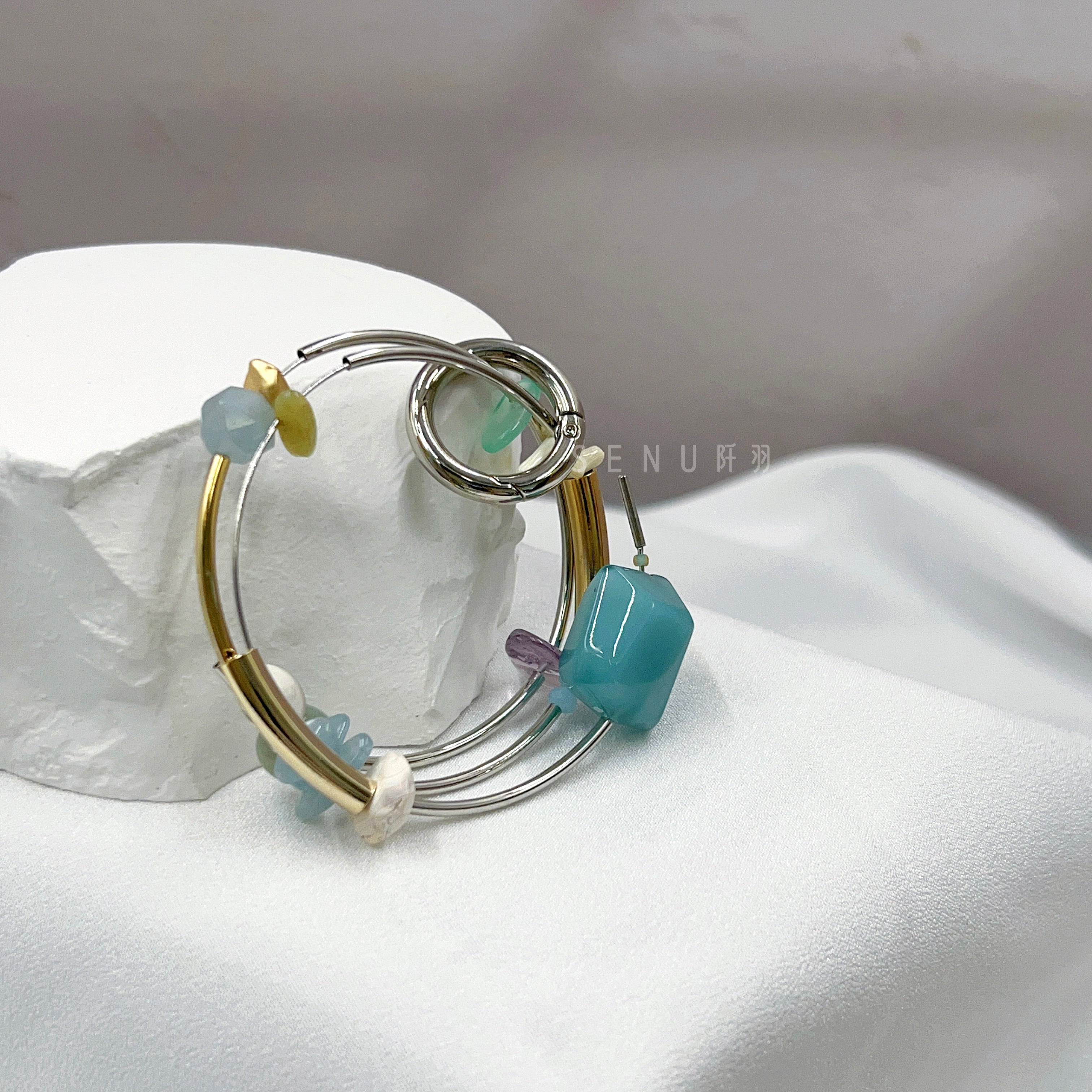 [Japanese craftsman｜Japanese handmade accessories｜Beads｜Mobile phone ring] Lagoon resin beaded mobile phone ring