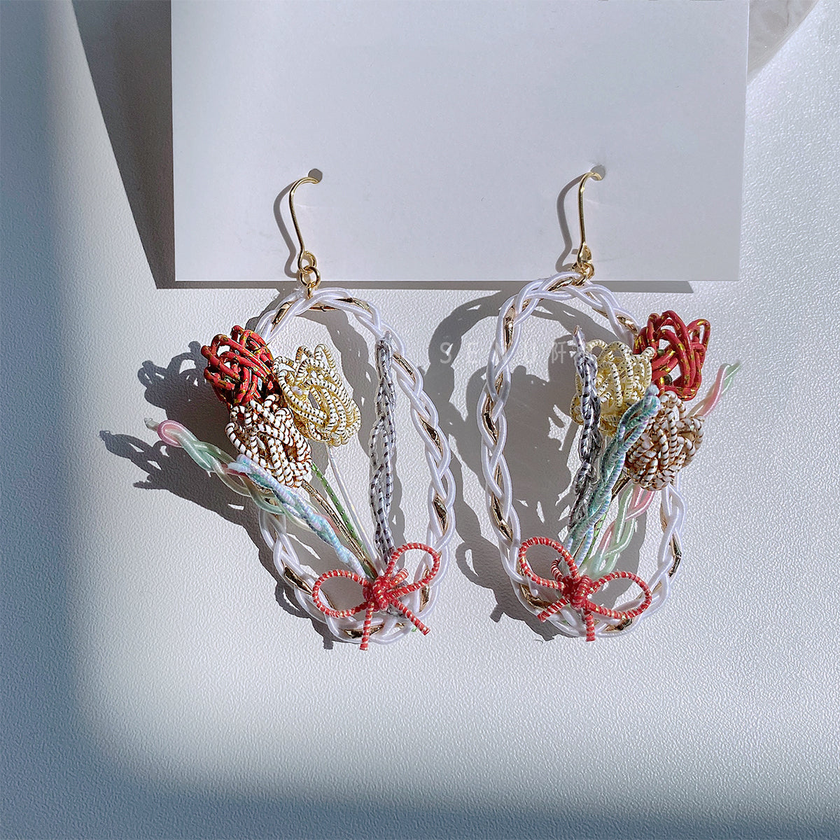 [Japanese craftsman｜Japanese handmade accessories｜Mizuhiki|Earrings|Earrings] Tulip bunch Mizuhiki rope knot handmade earrings