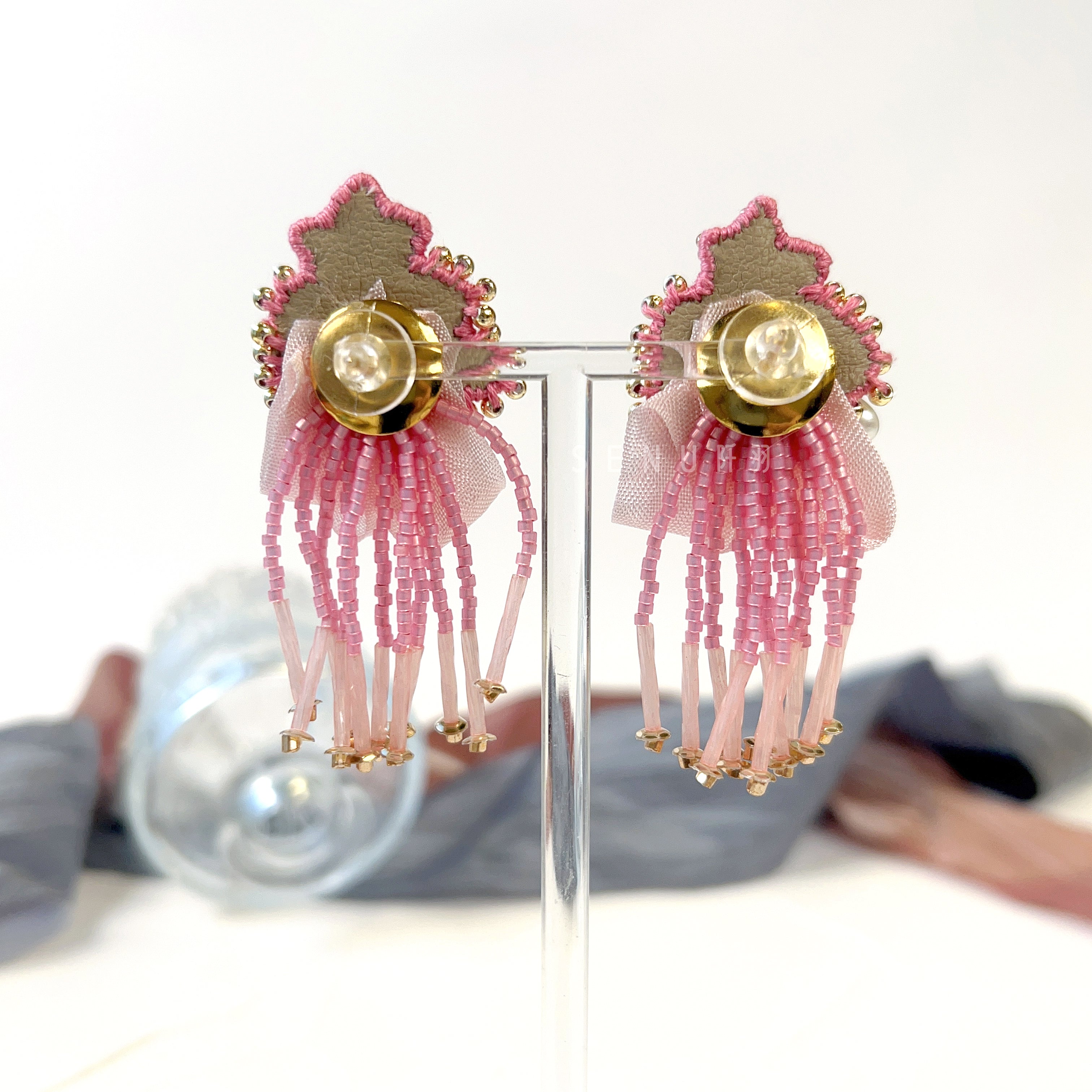 [Japanese Designer | Japanese Handmade Accessories | Embroidery | Earrings | Earrings] Meteor Beaded Tassel Embroidered Earrings