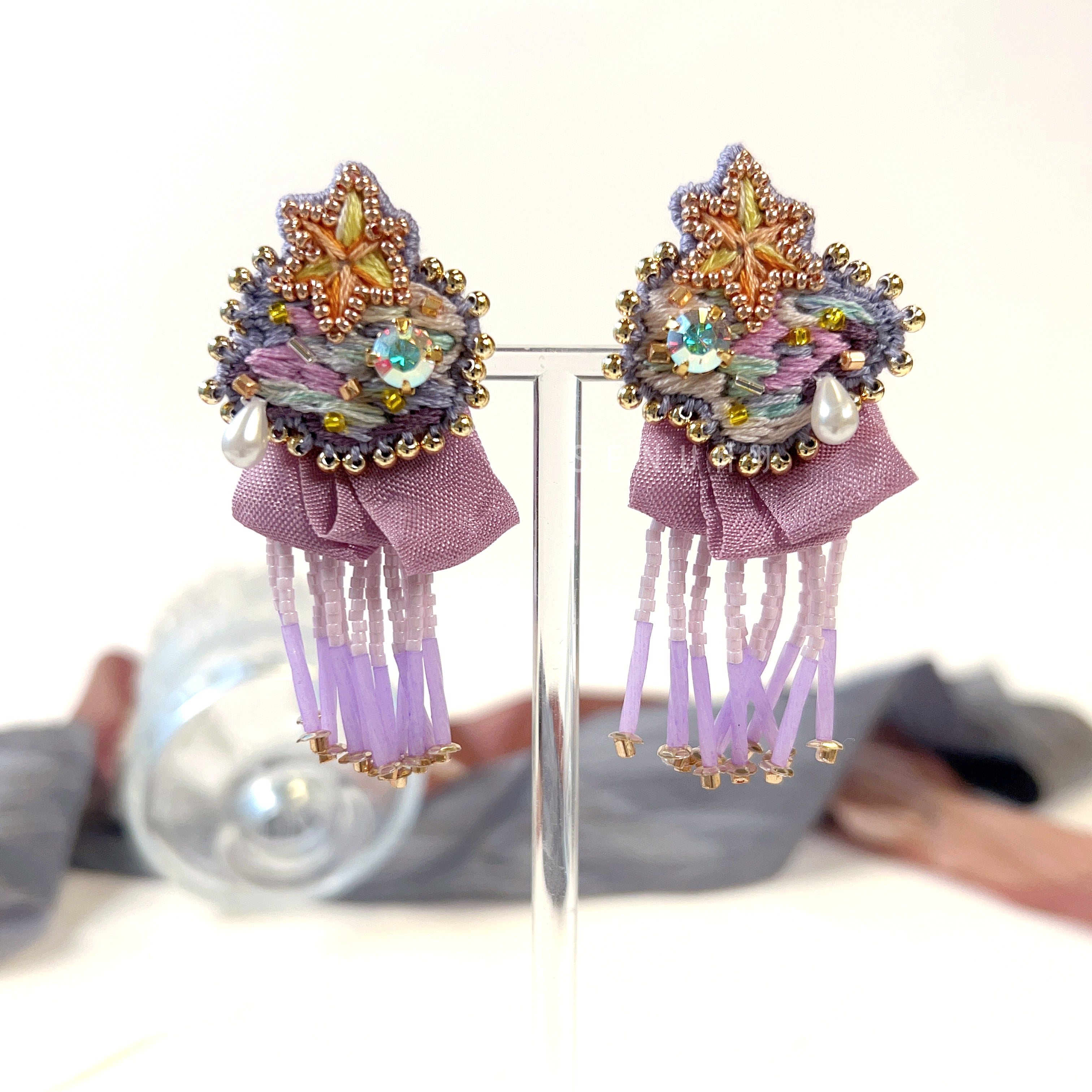 [Japanese Designer | Japanese Handmade Accessories | Embroidery | Earrings | Earrings] Meteor Beaded Tassel Embroidered Earrings