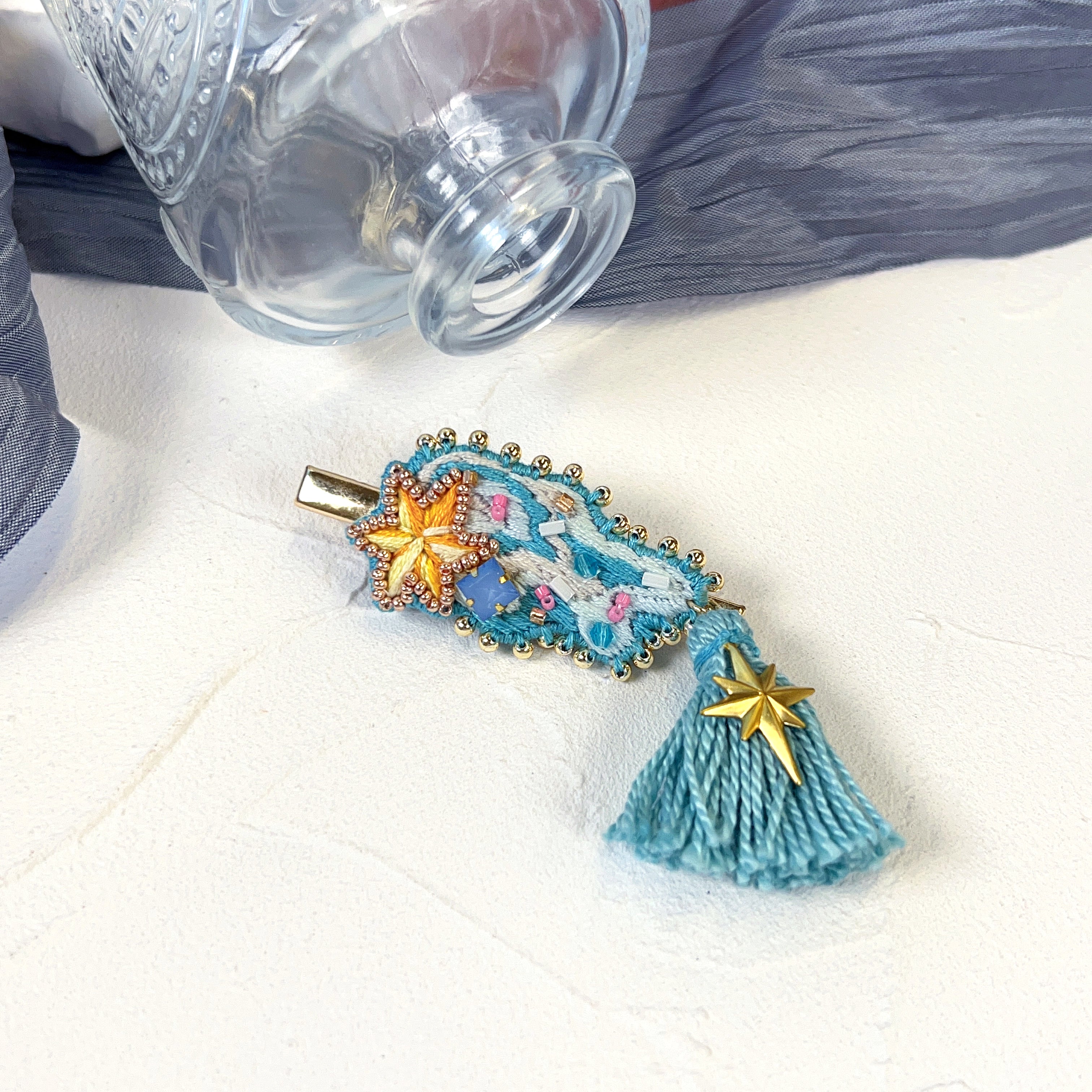 [Japanese Designer | Japanese Handmade Accessories | Embroidery | Headwear/Hair Accessories | Hair Clips] Meteor Tassel Embroidered Beaded Hair Clip