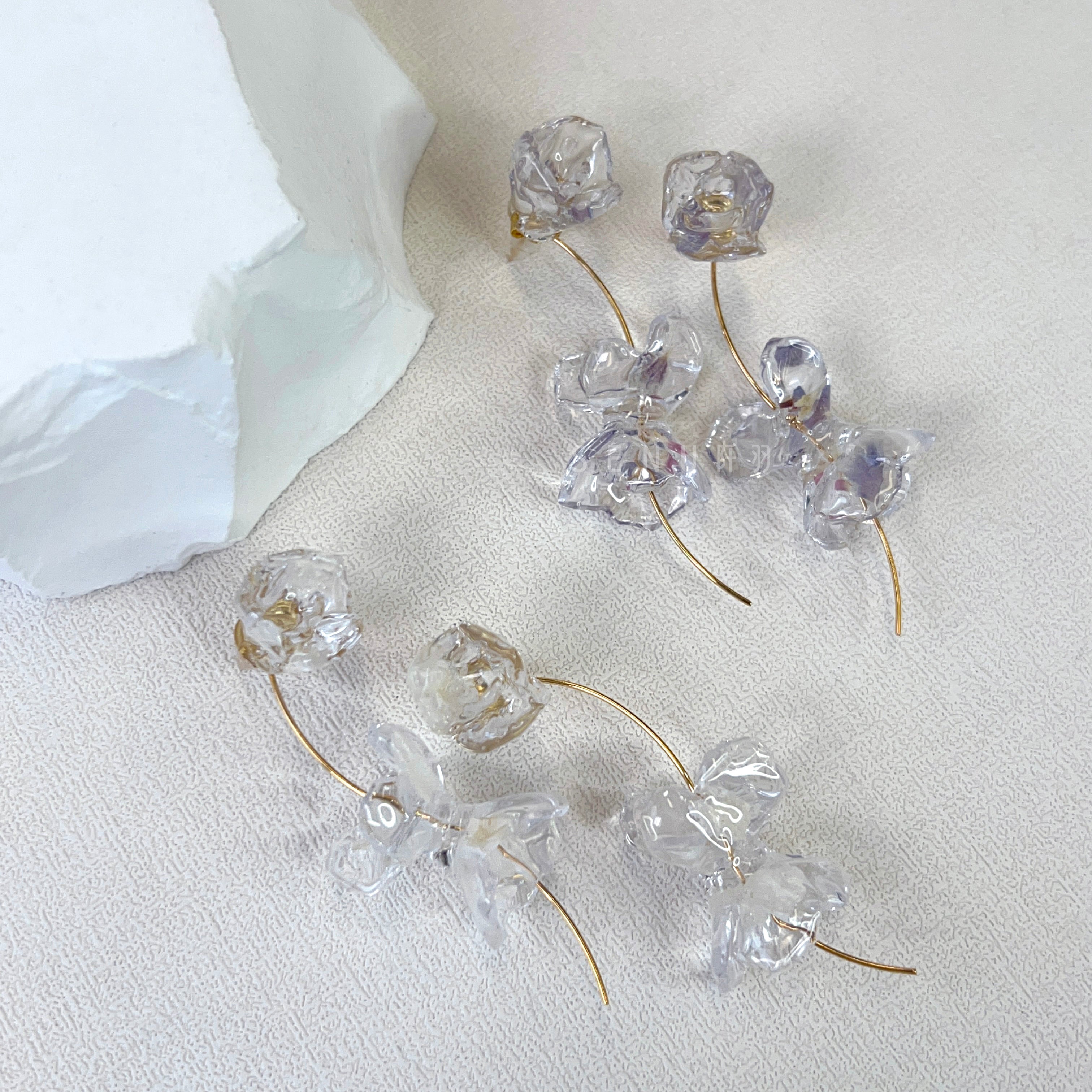 [Japanese Designer | Japanese Handmade Accessories | Resin | Earrings | Earrings] Resin dried flower drop earrings