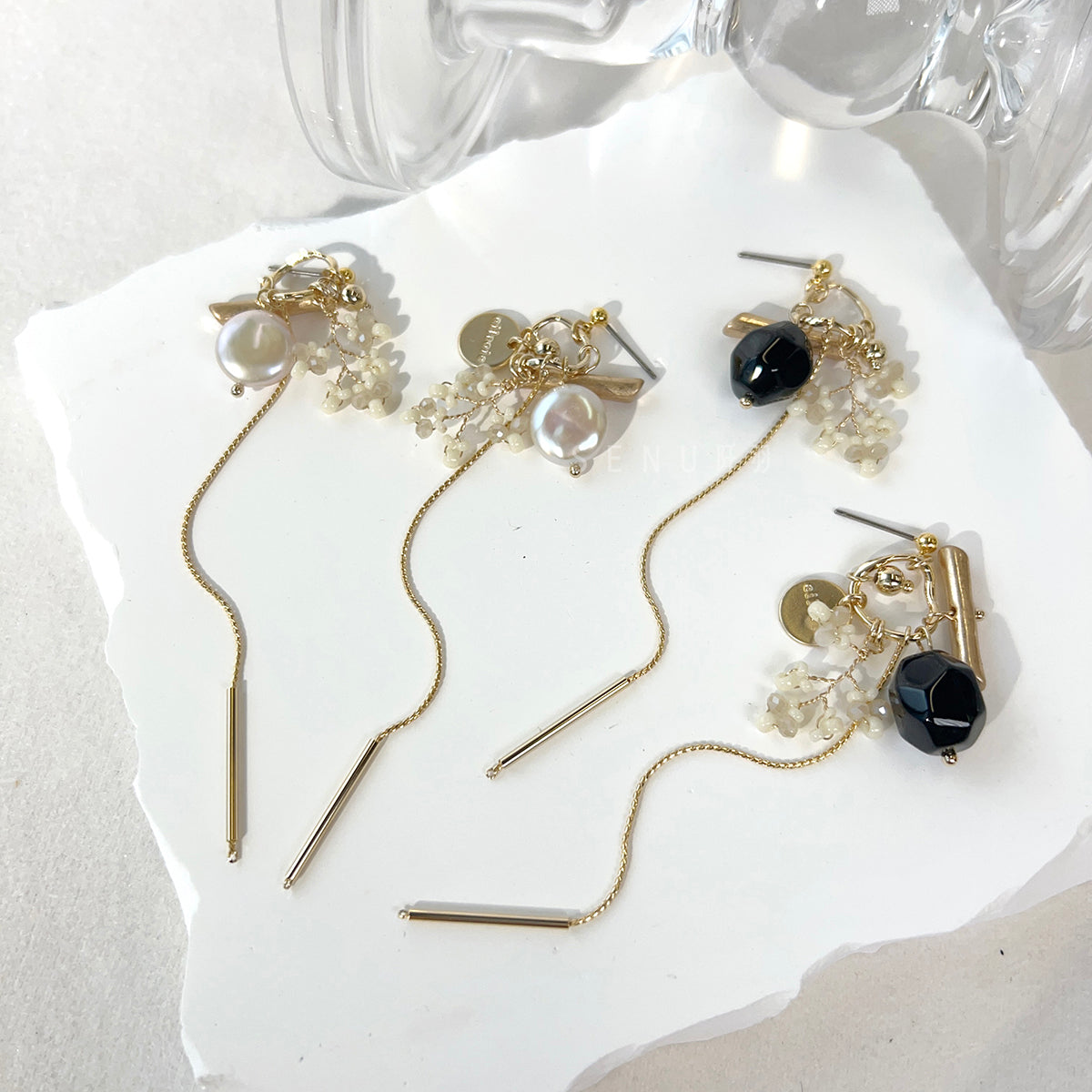 [Japanese craftsman｜Japanese handmade accessories｜Beads｜Earrings｜Earrings] Large bead wire beaded earrings
