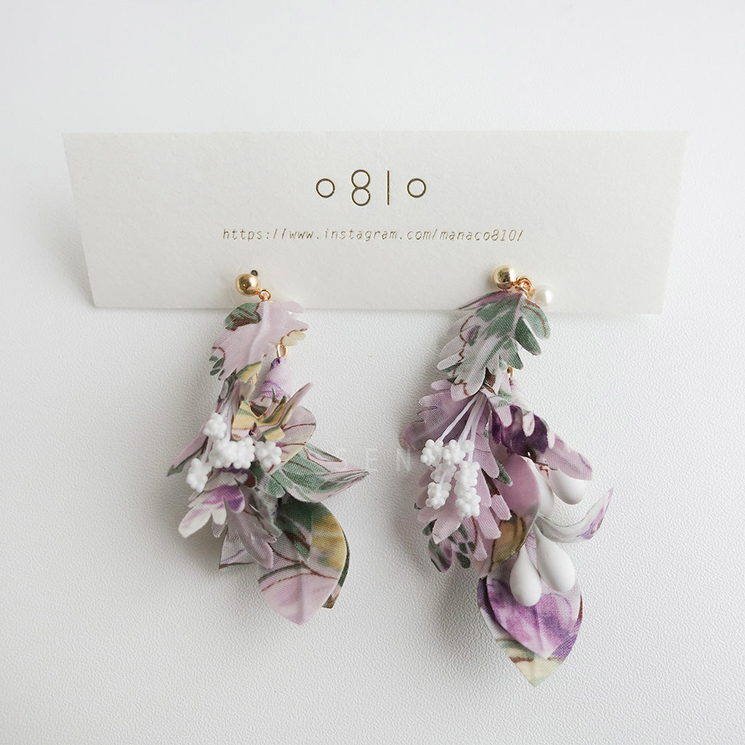 [Japanese craftsmen | Japanese handmade accessories | Fabric flowers | Earrings | Earrings] [Senu limited color] Purple multi-layer leaf fabric earrings